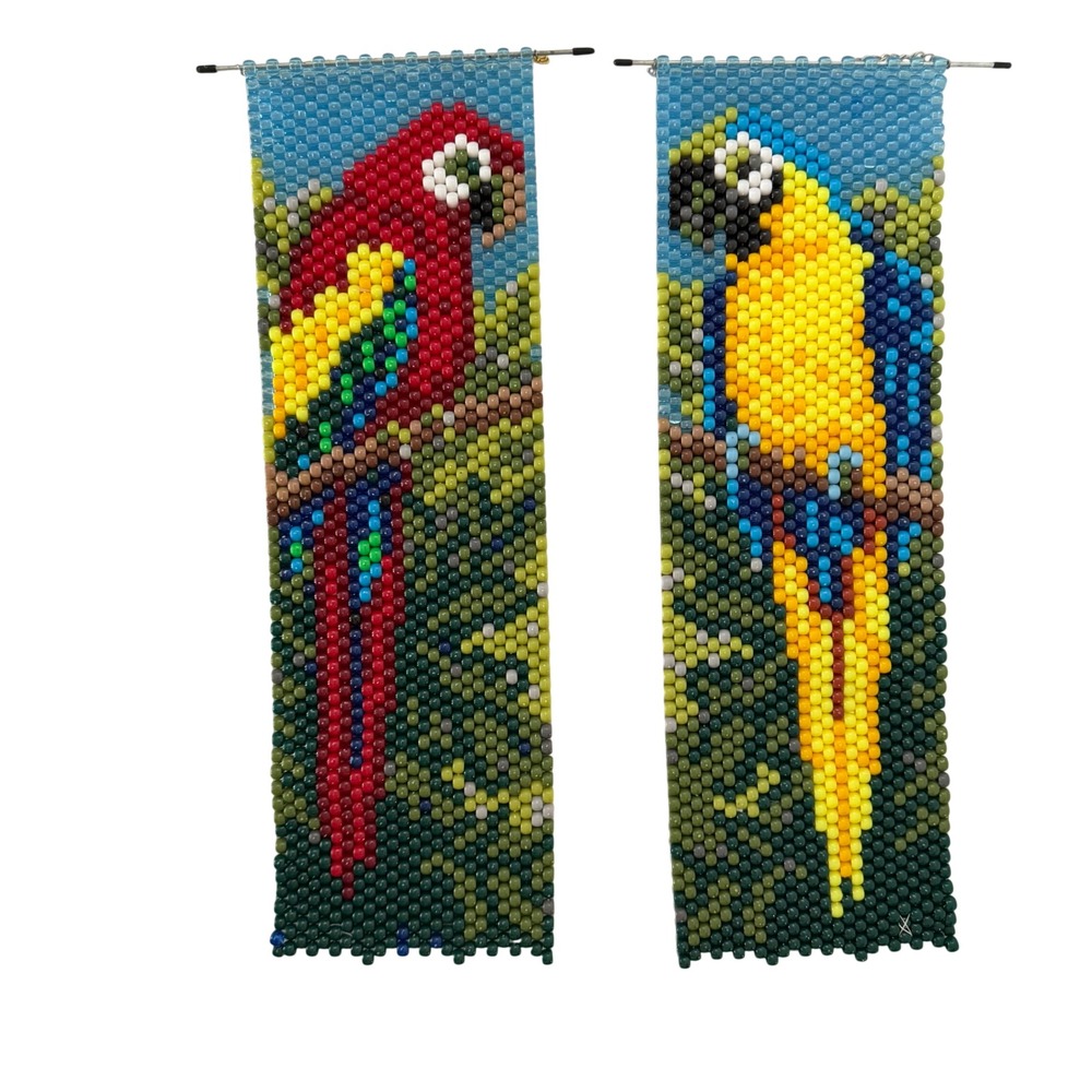 Vintage Handcrafted Pony Beaded Parrot Wall Hanging Set Tropical Macaw Decor 2pc
